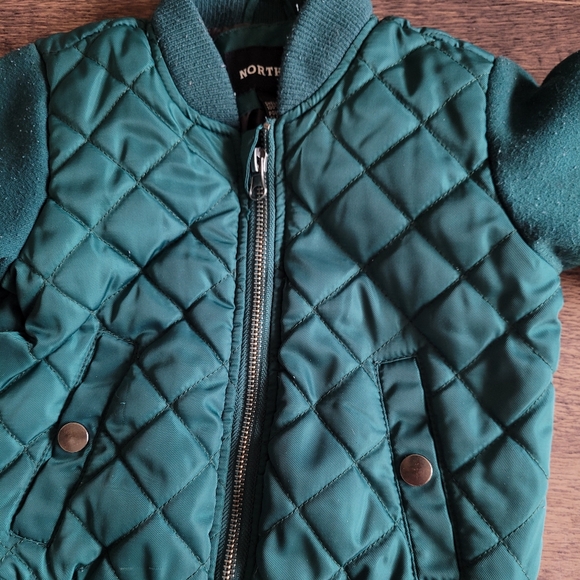Toddler Quilted Winter Jacket, size 2T, Dark Green - Picture 3 of 6